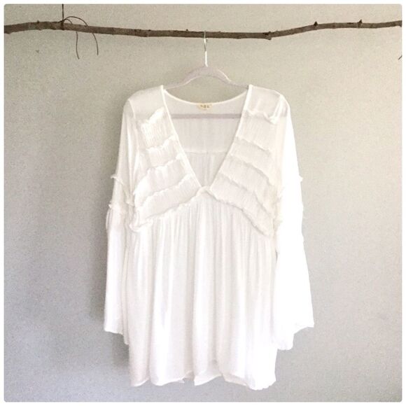 𝅺OFF White Tunic with Ruffle Detail & Bell Sleeves - Picture 12 of 13